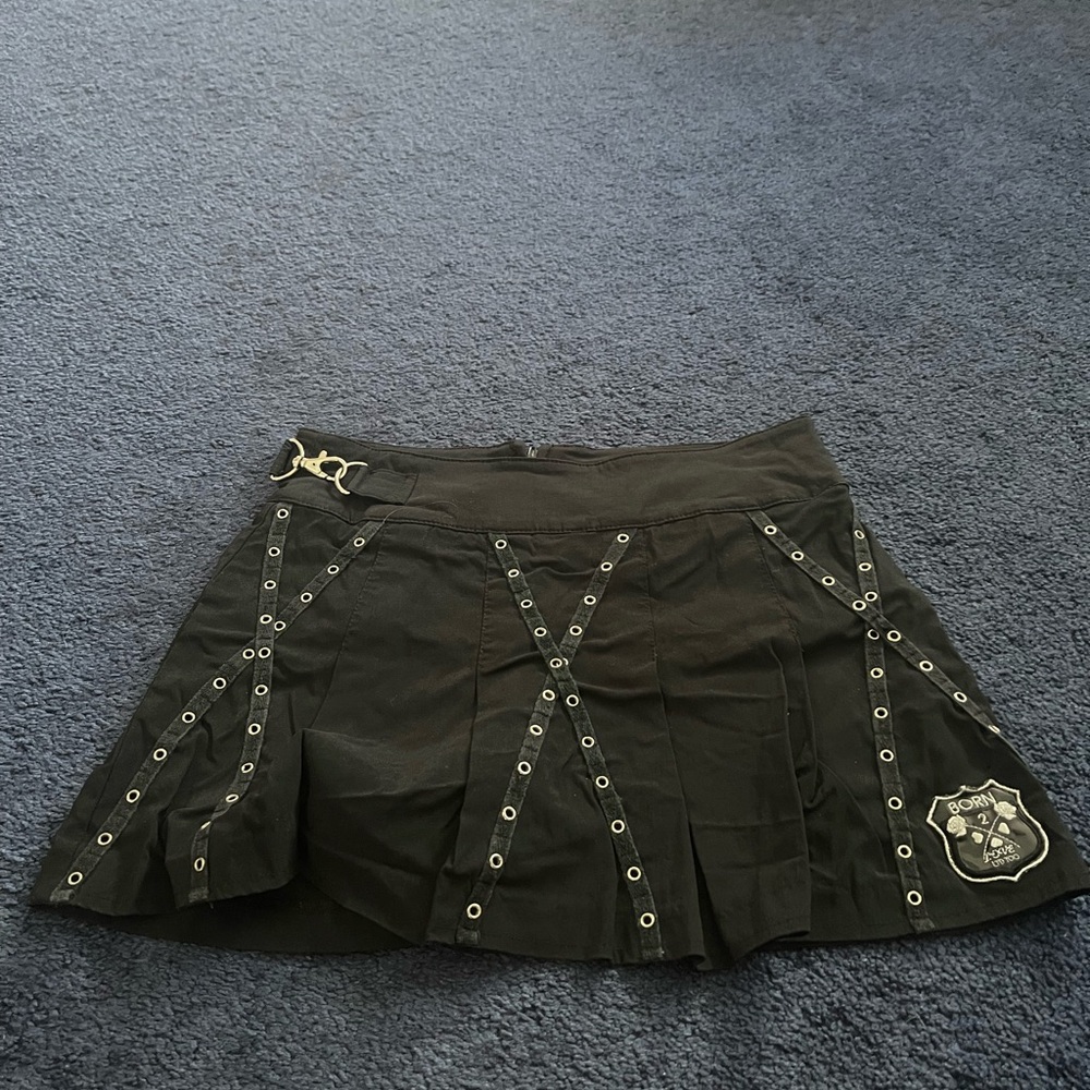 Black skort